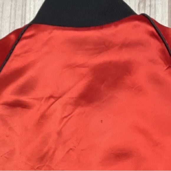 California Size Medium Satin Bomber Style Jacket Red With Ferrari Logo - Picture 10 of 11